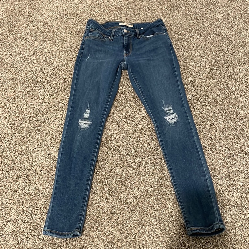 Skinny ripped Levi jeans